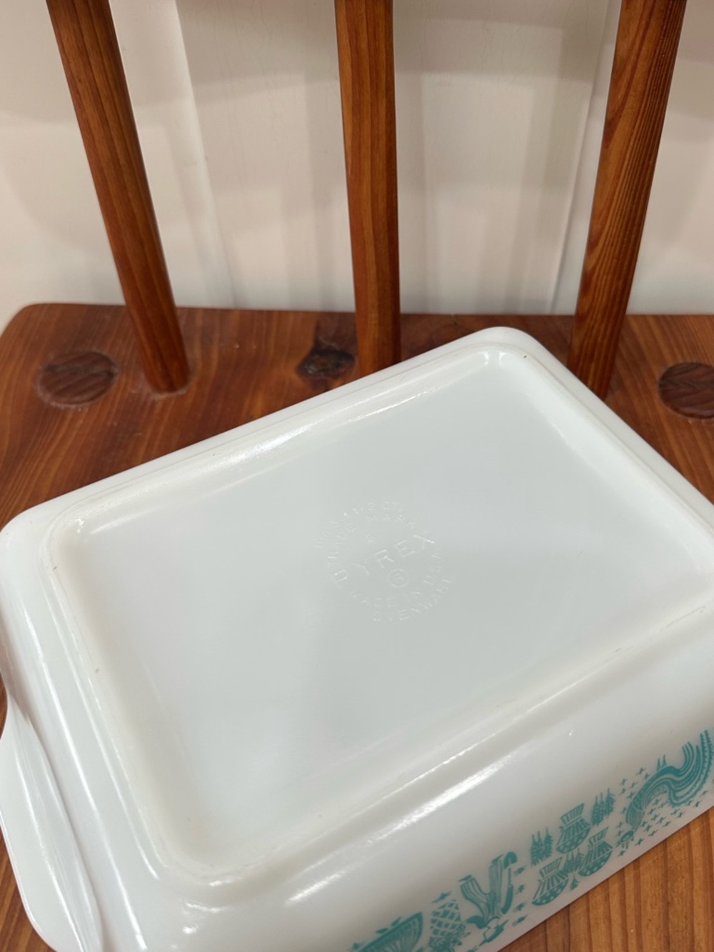 Vintage Pyrex 0503 Turquoise 1 1/2 QT Amish Butterprint Refrigerator Dish - Picture 4 of 10